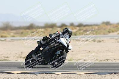 media/Oct-04-2025-CVMA (Sat) [[408bcdd6e4]]/Race 4-Formula Middleweight (Holeshot)/